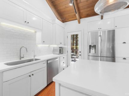 1581 Estate Court, South Lake Tahoe, CA 96150 Photo