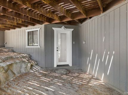 1581 Estate Court, South Lake Tahoe, CA 96150 Photo