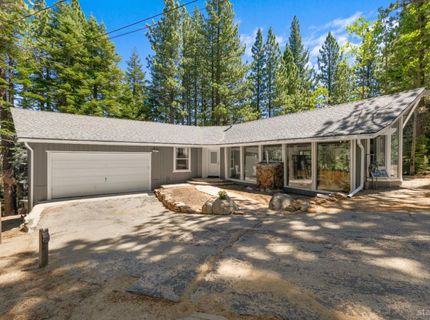 1581 Estate Court, South Lake Tahoe, CA 96150 Photo
