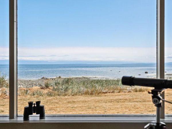 1494 Wilkinson Rd , Comox, BC V9M 4B3
