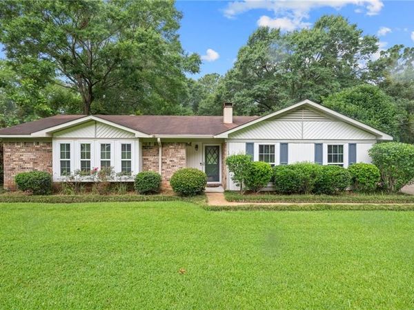 2602 Meadowview Drive , Mobile, AL 36695