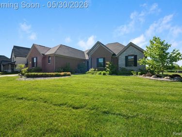 51265 Chamberlin Court, Novi, MI 48167