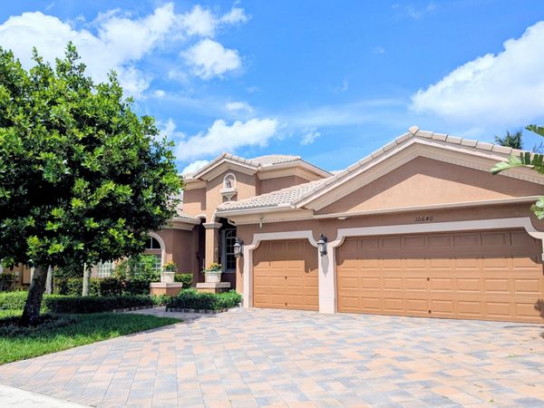 10640 Oak Meadow Lane, Lake Worth, FL 33449