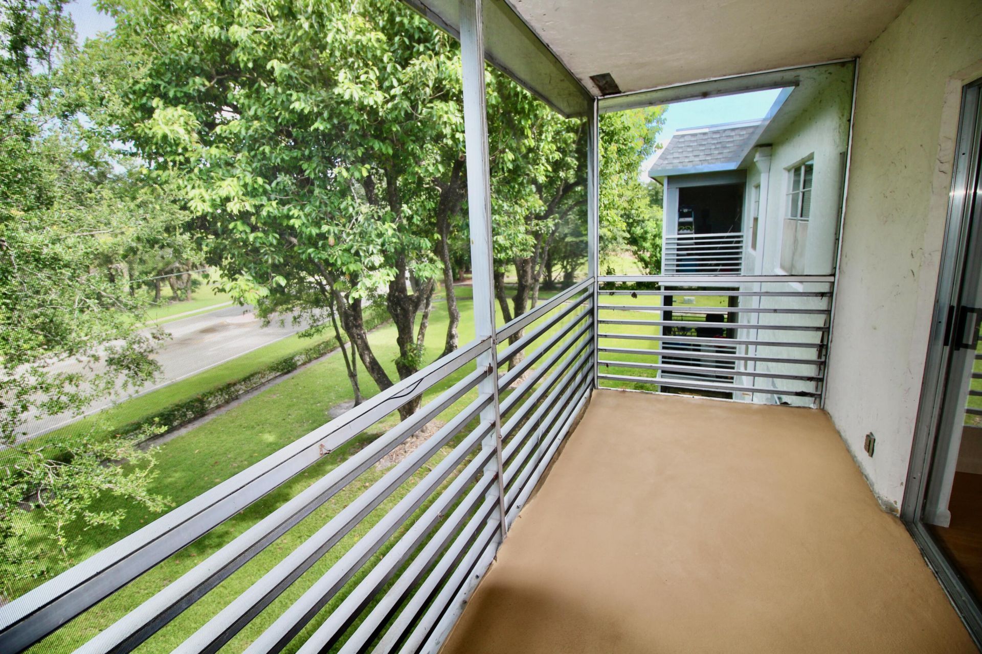 8405 NW 61st Street, Unit D305, Tamarac, FL 33321 Photo