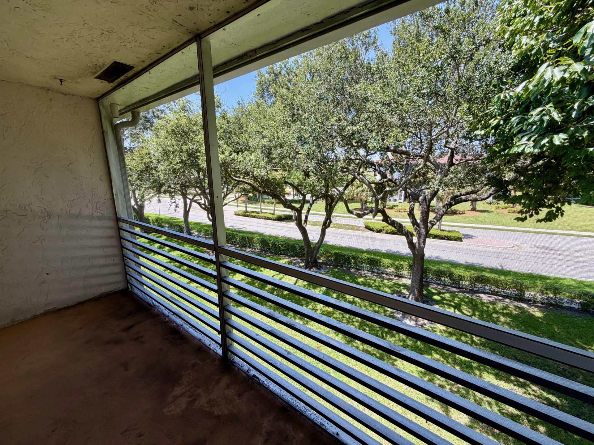 8405 NW 61st Street, Unit D305, Tamarac, FL 33321 Photo
