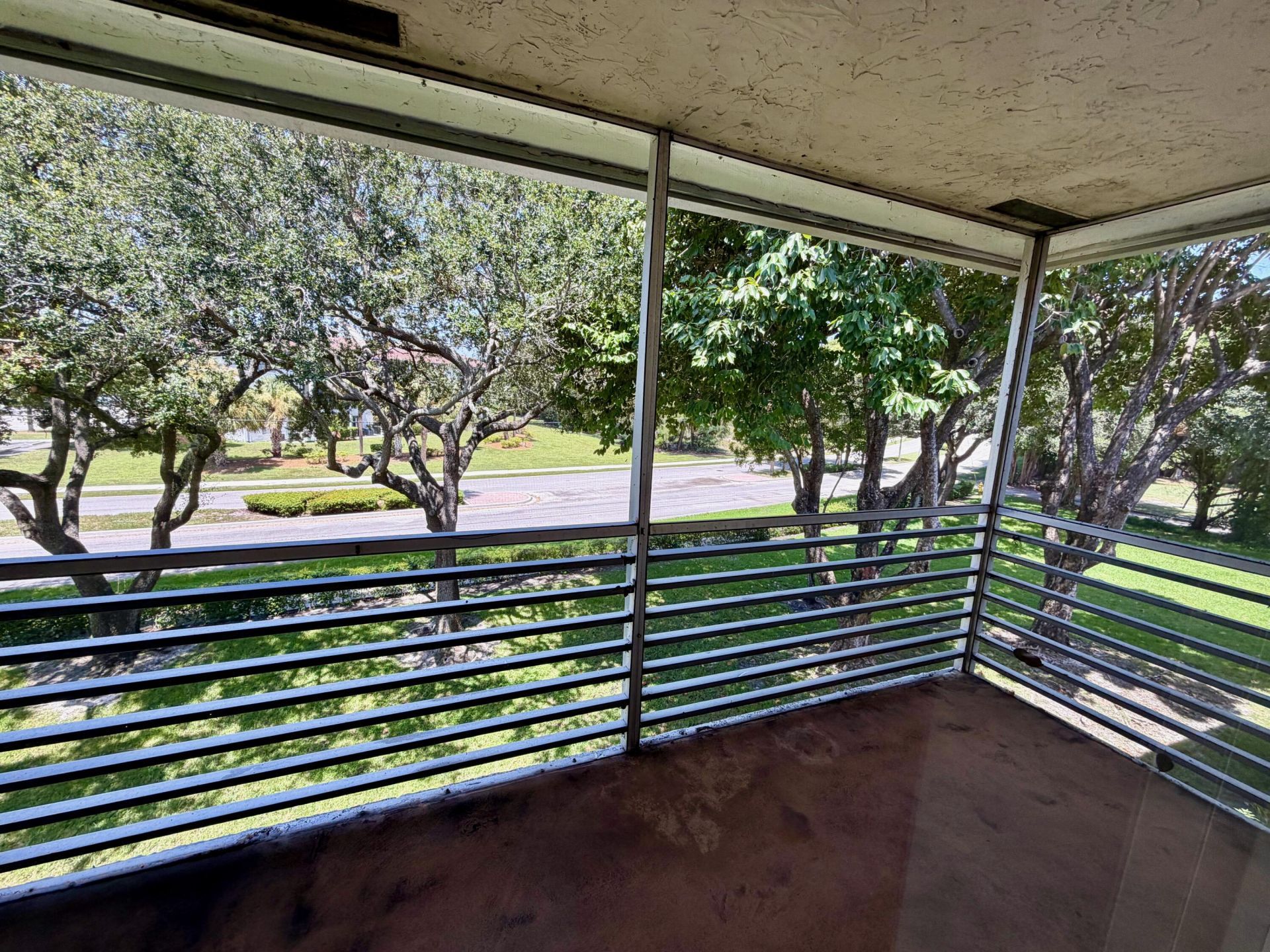 8405 NW 61st Street, Unit D305, Tamarac, FL 33321 Photo