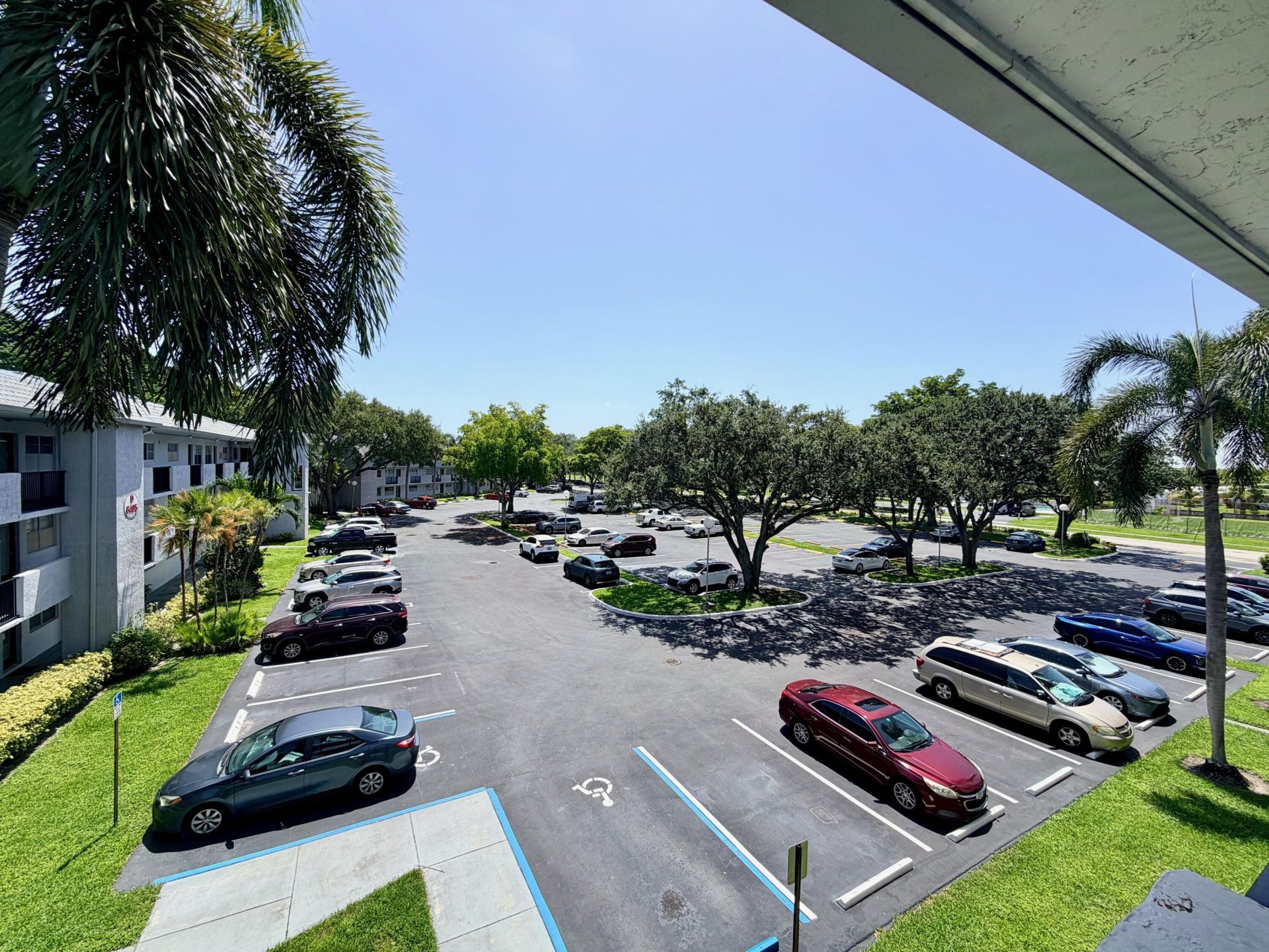 8405 NW 61st Street, Unit D305, Tamarac, FL 33321 Photo
