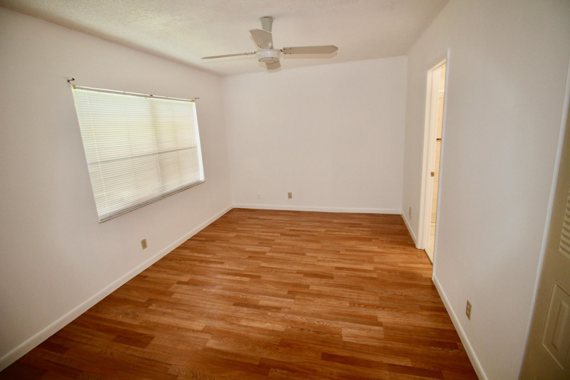 8405 NW 61st Street, Unit D305, Tamarac, FL 33321 Photo