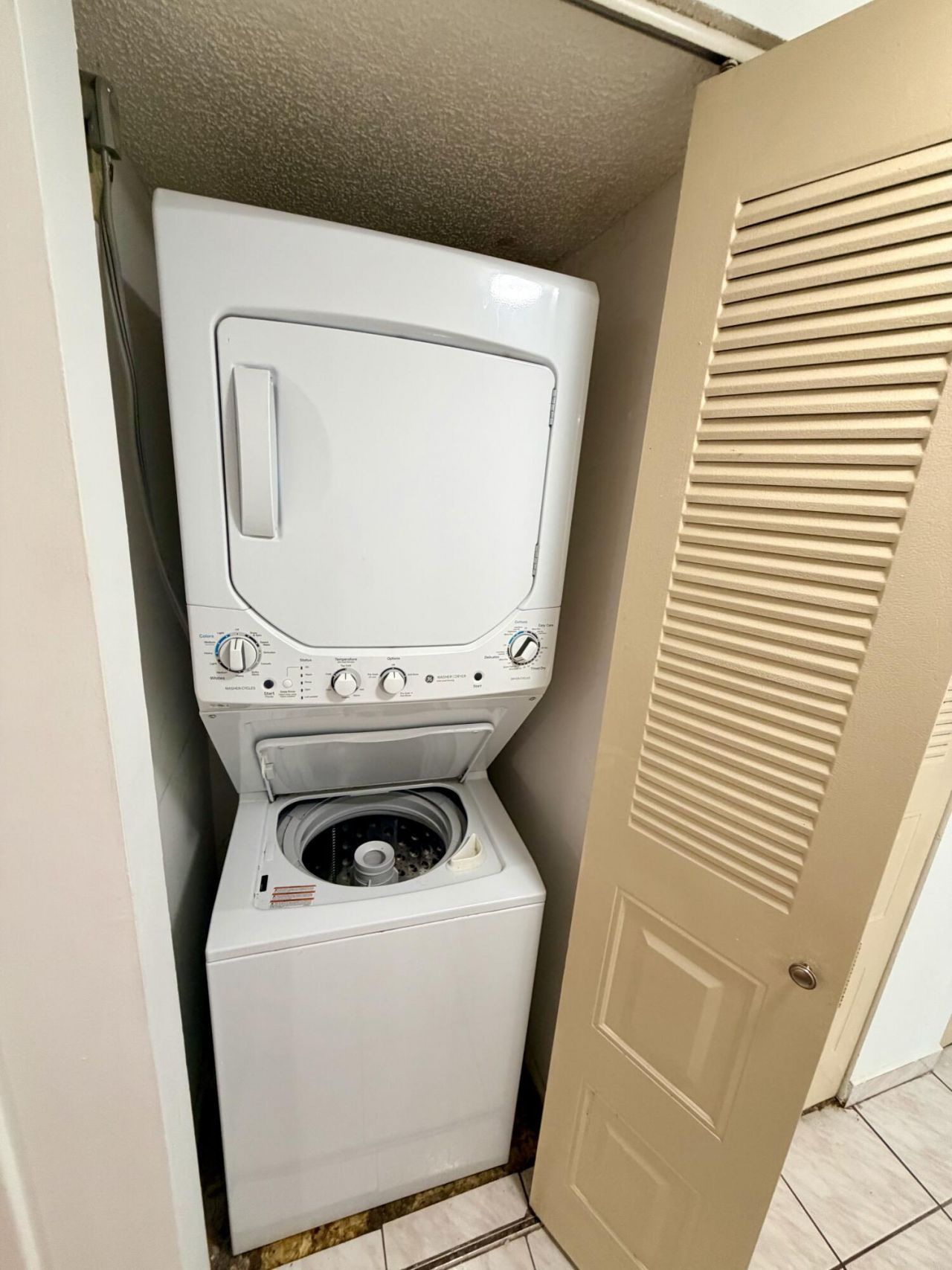 8405 NW 61st Street, Unit D305, Tamarac, FL 33321 Photo