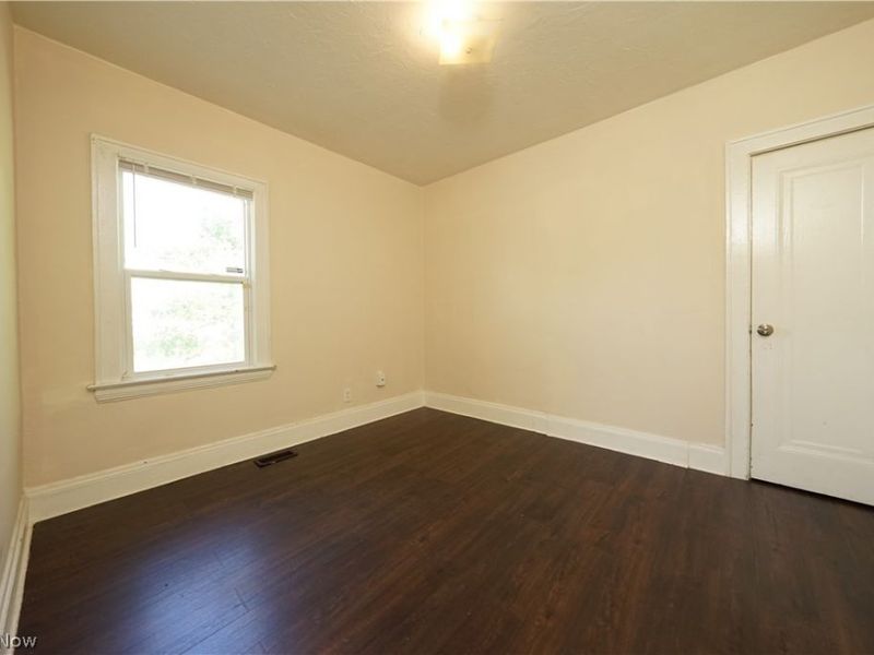 12506 Corlett Avenue, Cleveland, OH 44105 Photo 7