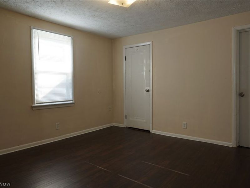 12506 Corlett Avenue, Cleveland, OH 44105 Photo 8