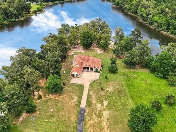 627 Levite Road, Mansfield, LA 71052