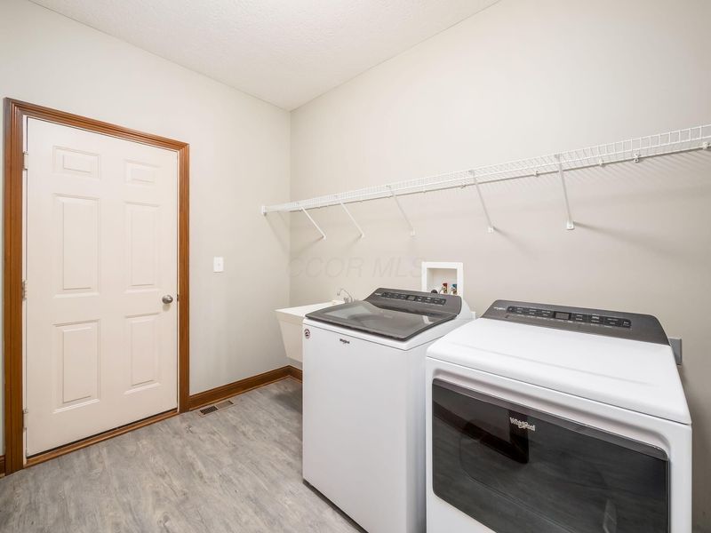 430 Terrace Drive , Marysville, OH 43040 Photo 10