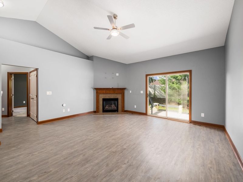 430 Terrace Drive , Marysville, OH 43040 Photo 2