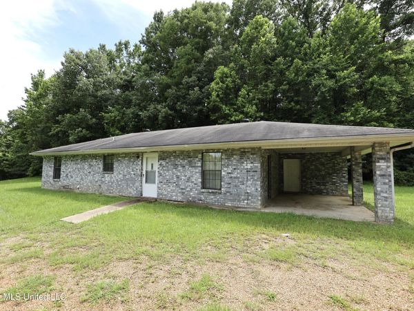 15263 61 Highway, Woodville, MS 39669