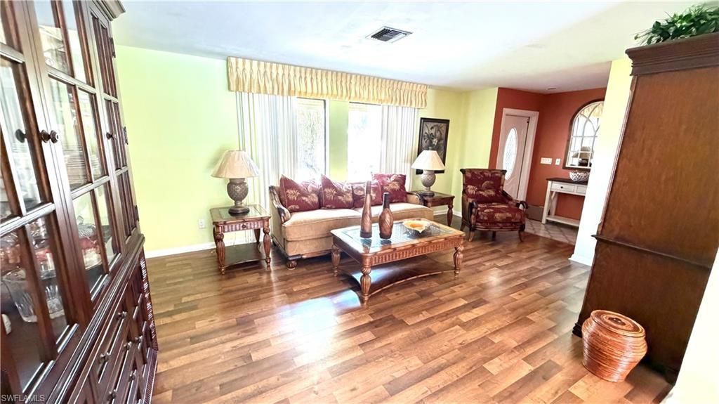 406 Glendale Ave , Lehigh Acres, FL 33936 Photo