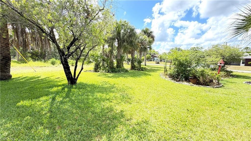 406 Glendale Ave , Lehigh Acres, FL 33936 Photo
