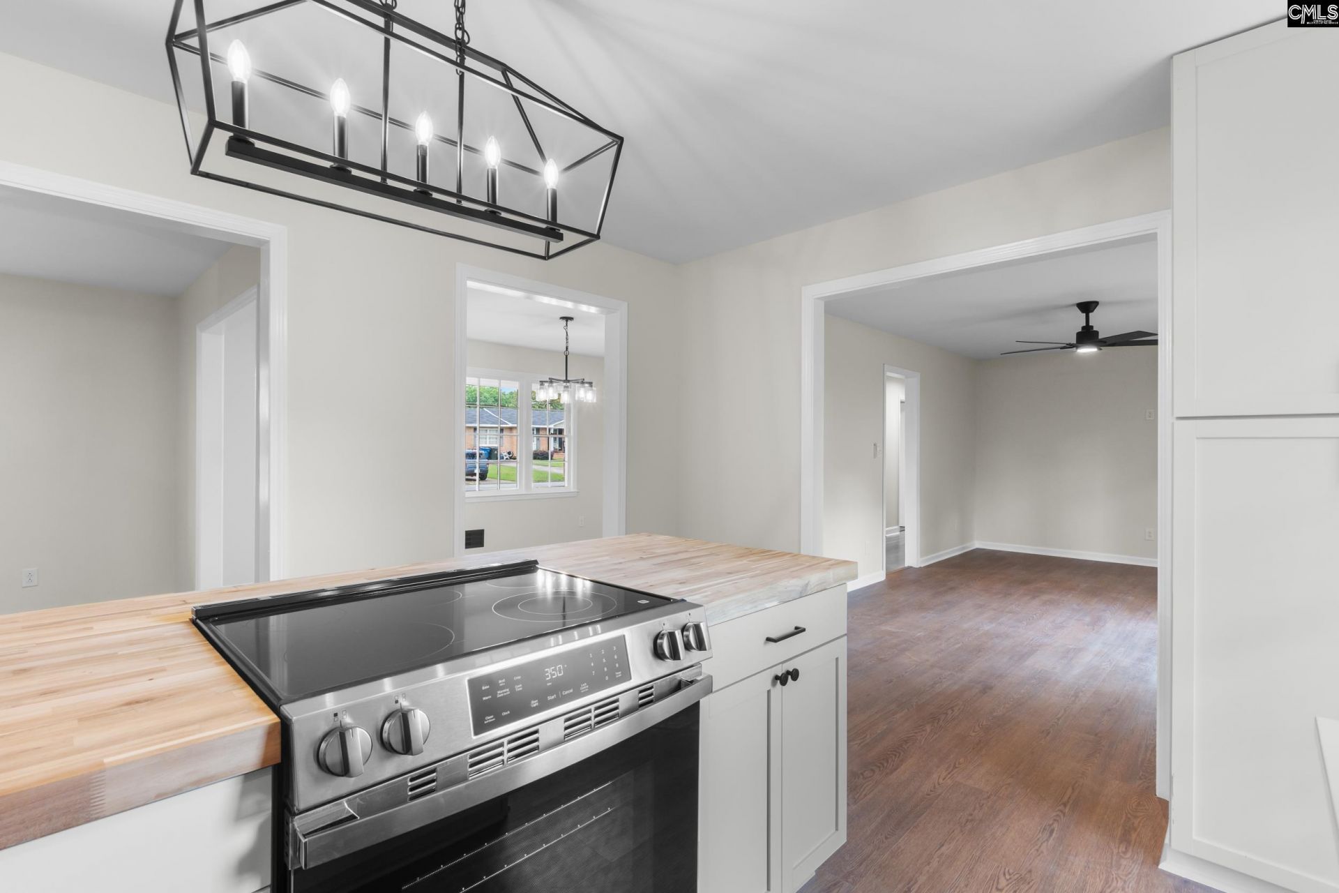 908 Mohegan Trail  Photo 10