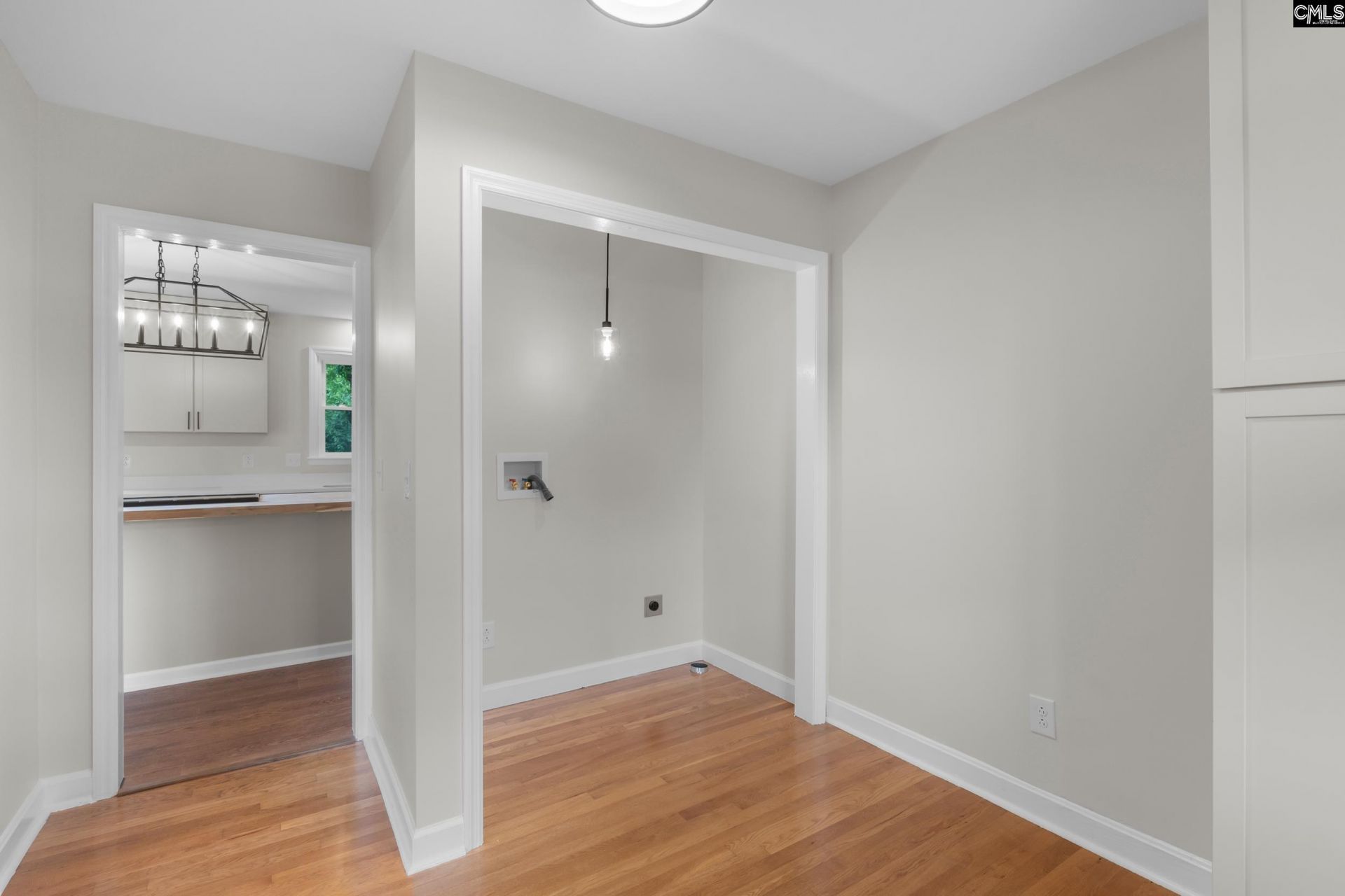 908 Mohegan Trail  Photo 7