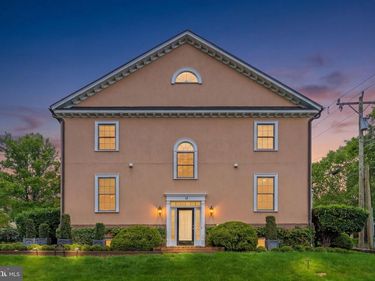 12 ORANGE DRIVE, MIDDLEBURG, VA 20117