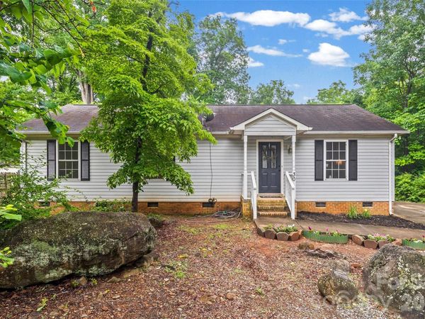 30 Seventh Street, York, SC 29745