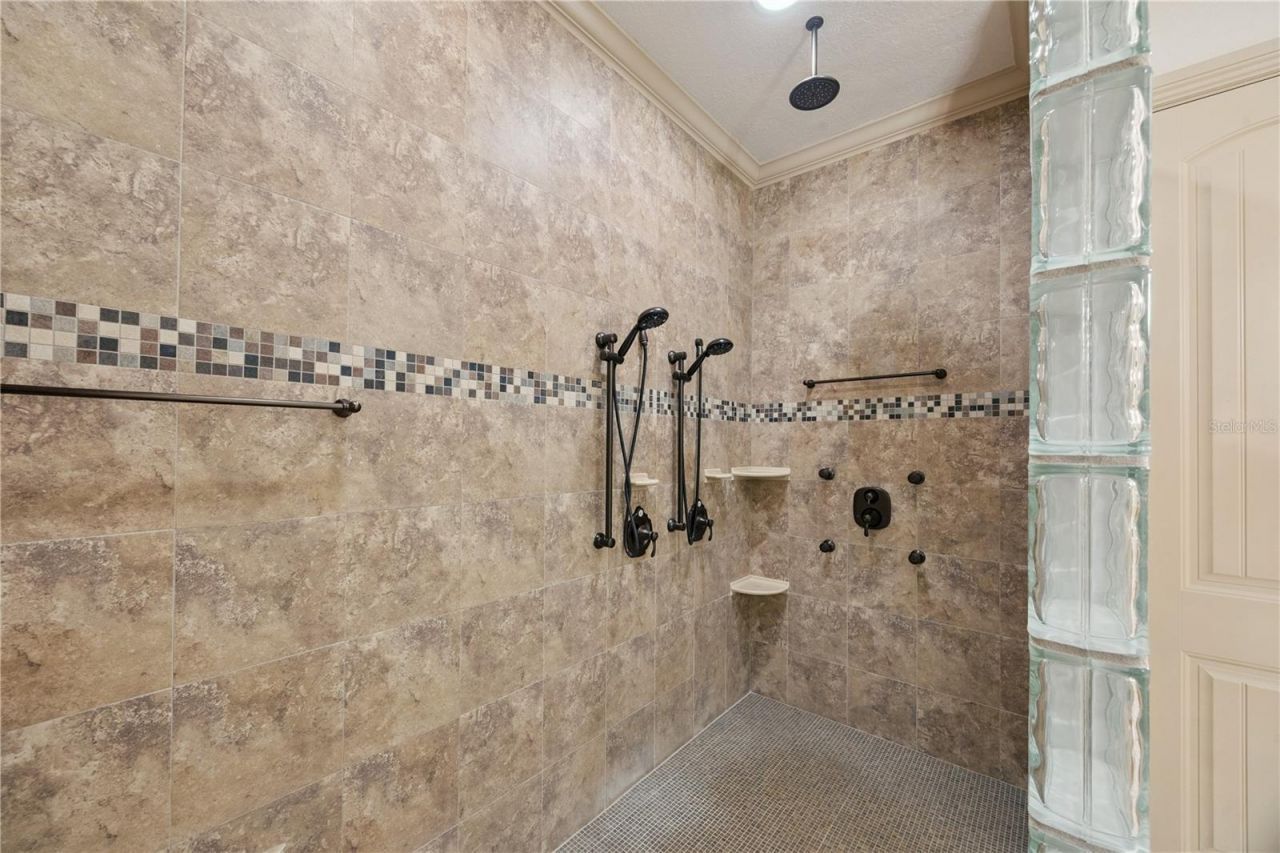 2075 Mustang Court, Saint Cloud, FL 34771 Photo