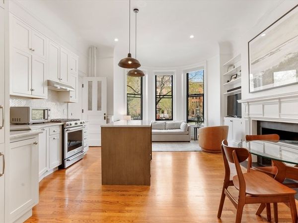 362 Commonwealth Ave, Unit 1A, Boston, MA 02115