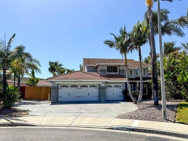 3208 Silver Ridge Court, Oceanside, CA 92058