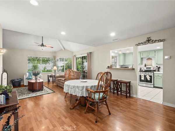 1866 Rory Lane, Unit 5, Simi Valley, CA 93063
