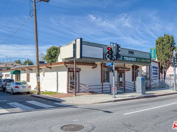 2502 W 3rd Street , Los Angeles, CA 90057