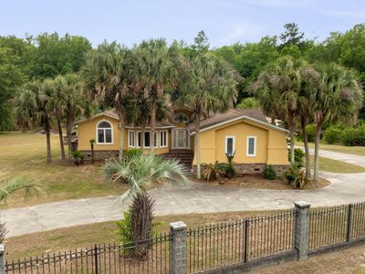 1561 Zion Road, Dorchester, SC 29437