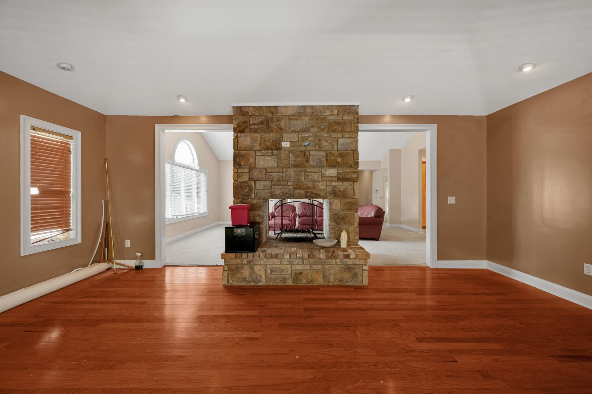 1561 Zion Road Photo 15