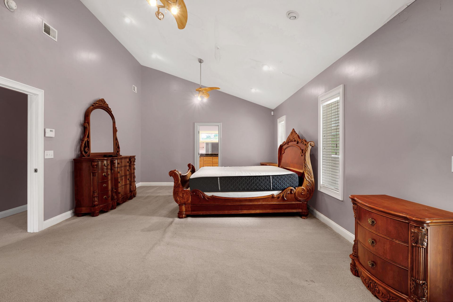 1561 Zion Road Photo 19