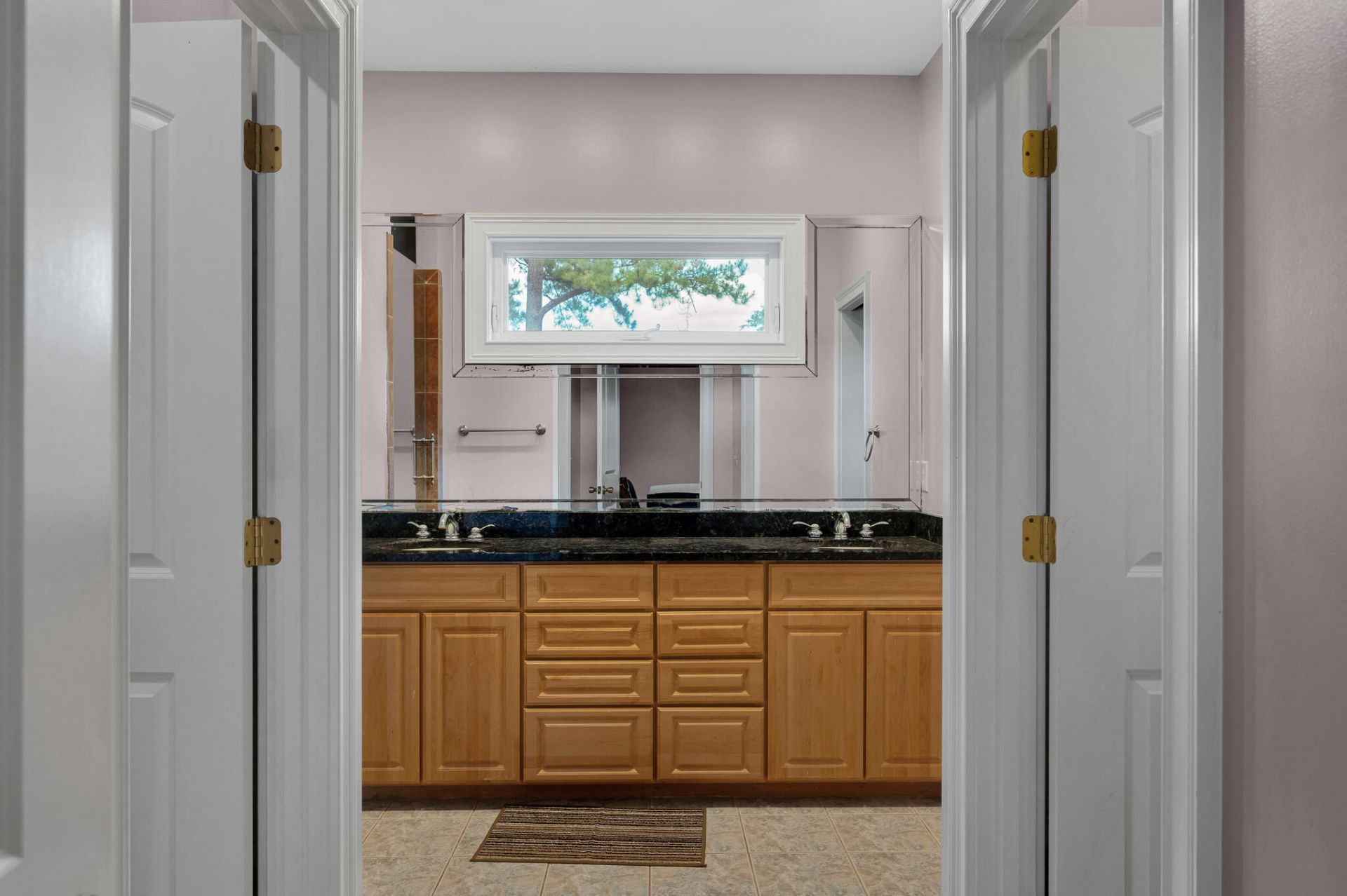 1561 Zion Road Photo 24