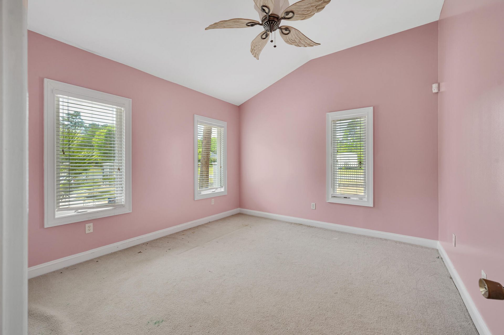 1561 Zion Road Photo 26