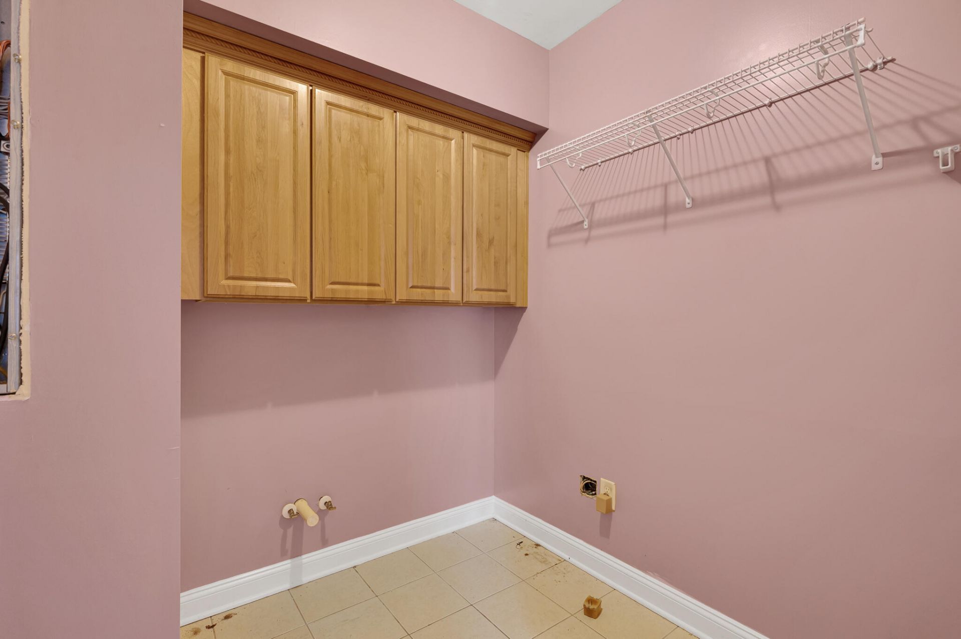 1561 Zion Road Photo 32