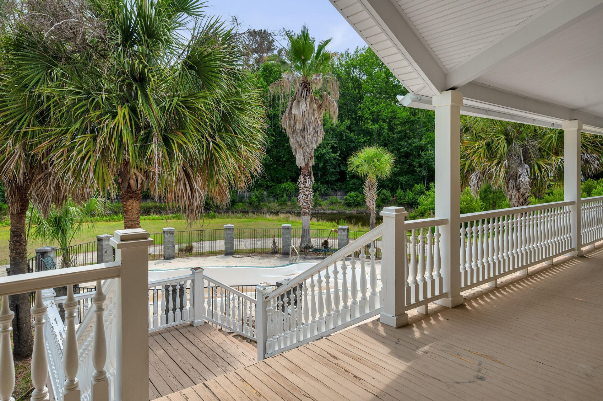 1561 Zion Road Photo 38