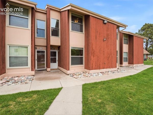 4509 N Carefree Circle, Colorado Springs, CO 80917
