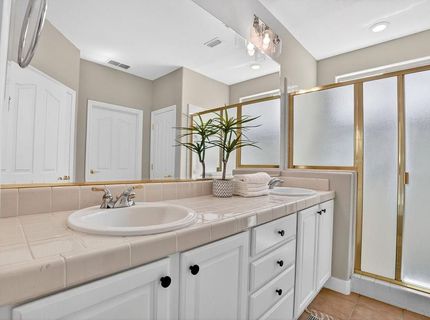 130 Montilla Cir, Sacramento, CA 95835 Photo