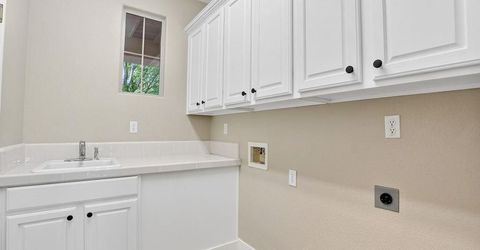 130 Montilla Cir, Sacramento, CA 95835 Photo