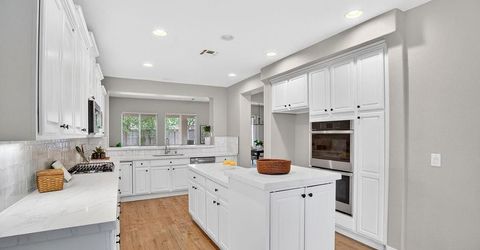 130 Montilla Cir, Sacramento, CA 95835 Photo