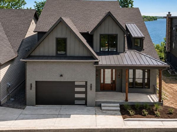 17 Jones Cir, Old Hickory, TN 37138