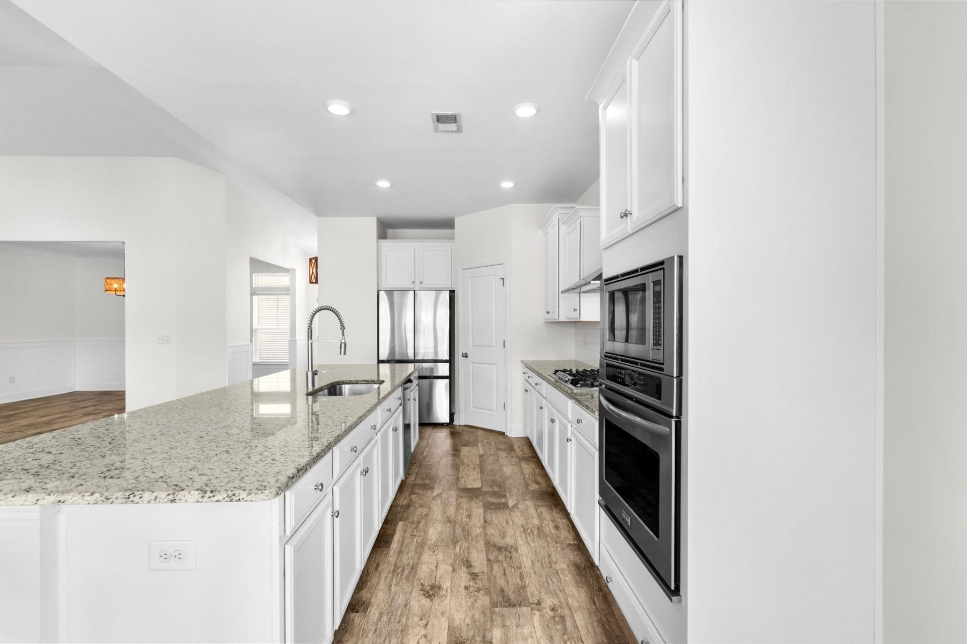 2435 Goldfinch Dr.  Photo 14