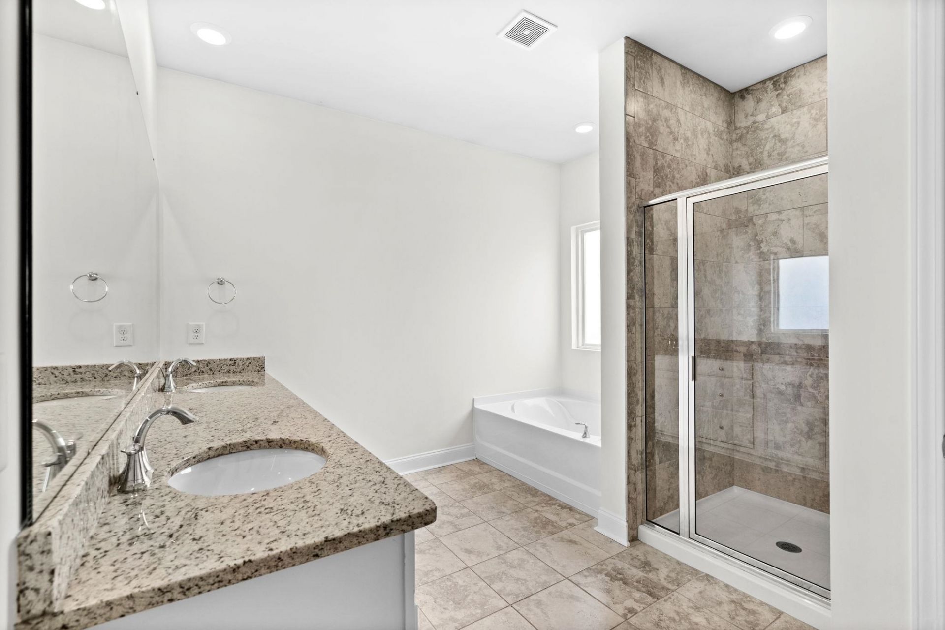 2435 Goldfinch Dr.  Photo 35