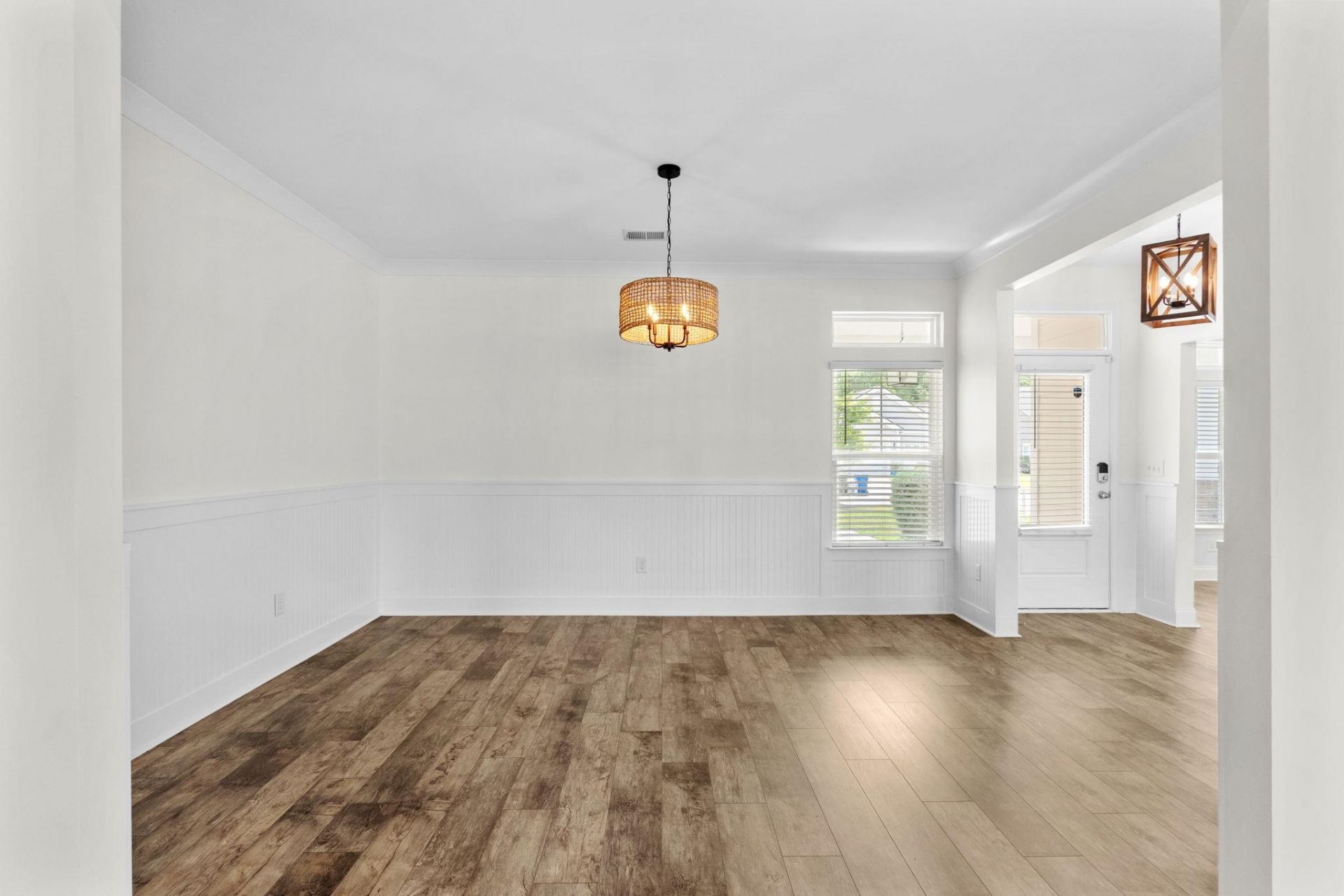 2435 Goldfinch Dr.  Photo 8