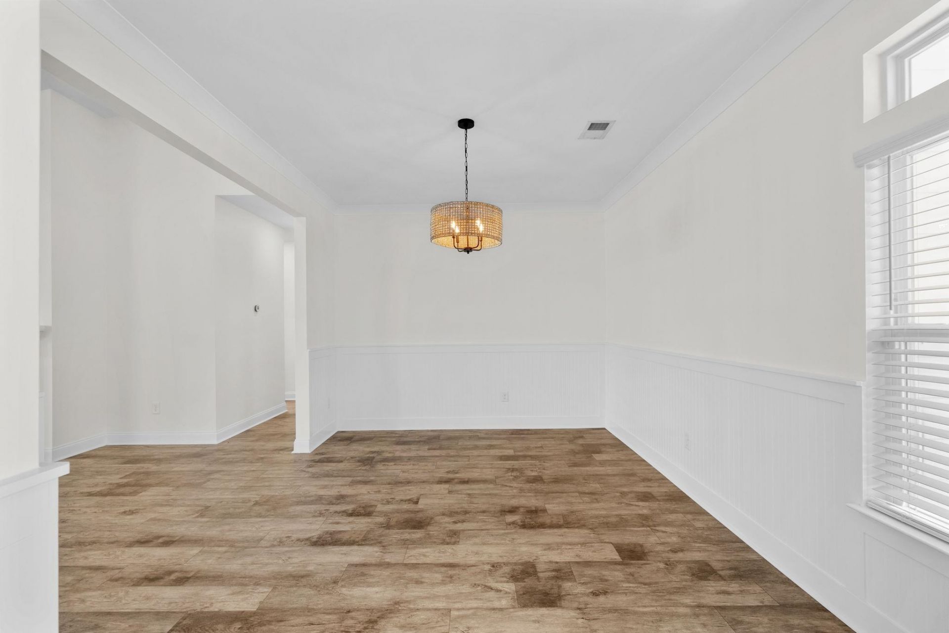 2435 Goldfinch Dr.  Photo 9