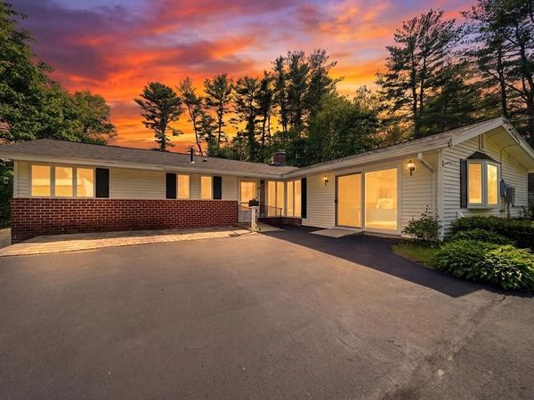 20 Wildes Rd, Chelmsford, MA 01824