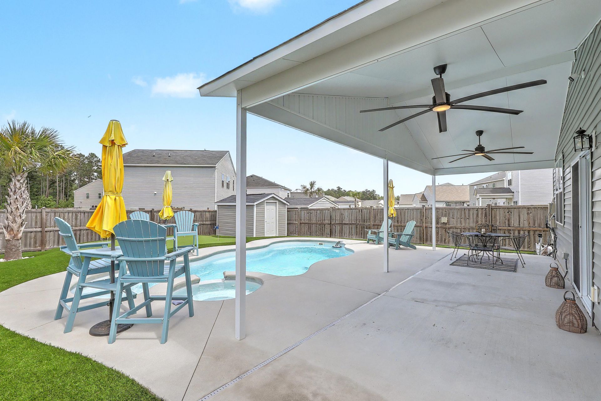 101 Oldenburg Drive Photo 32