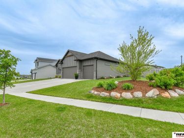 6501 Kelsey Lane , Lincoln, NE 68516