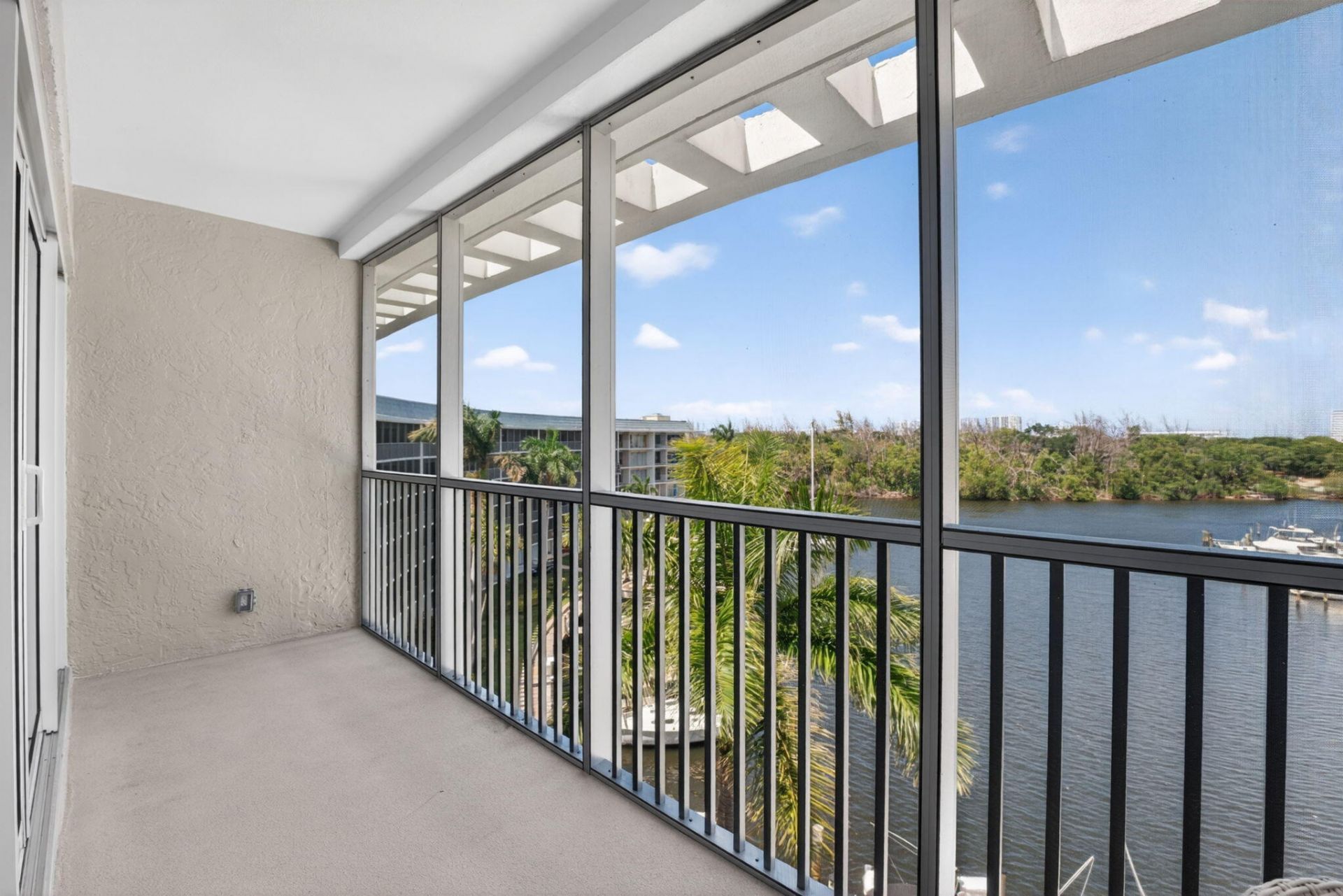 1427 E Hillsboro Boulevard, Unit 628, Deerfield Beach, FL 33441 Photo